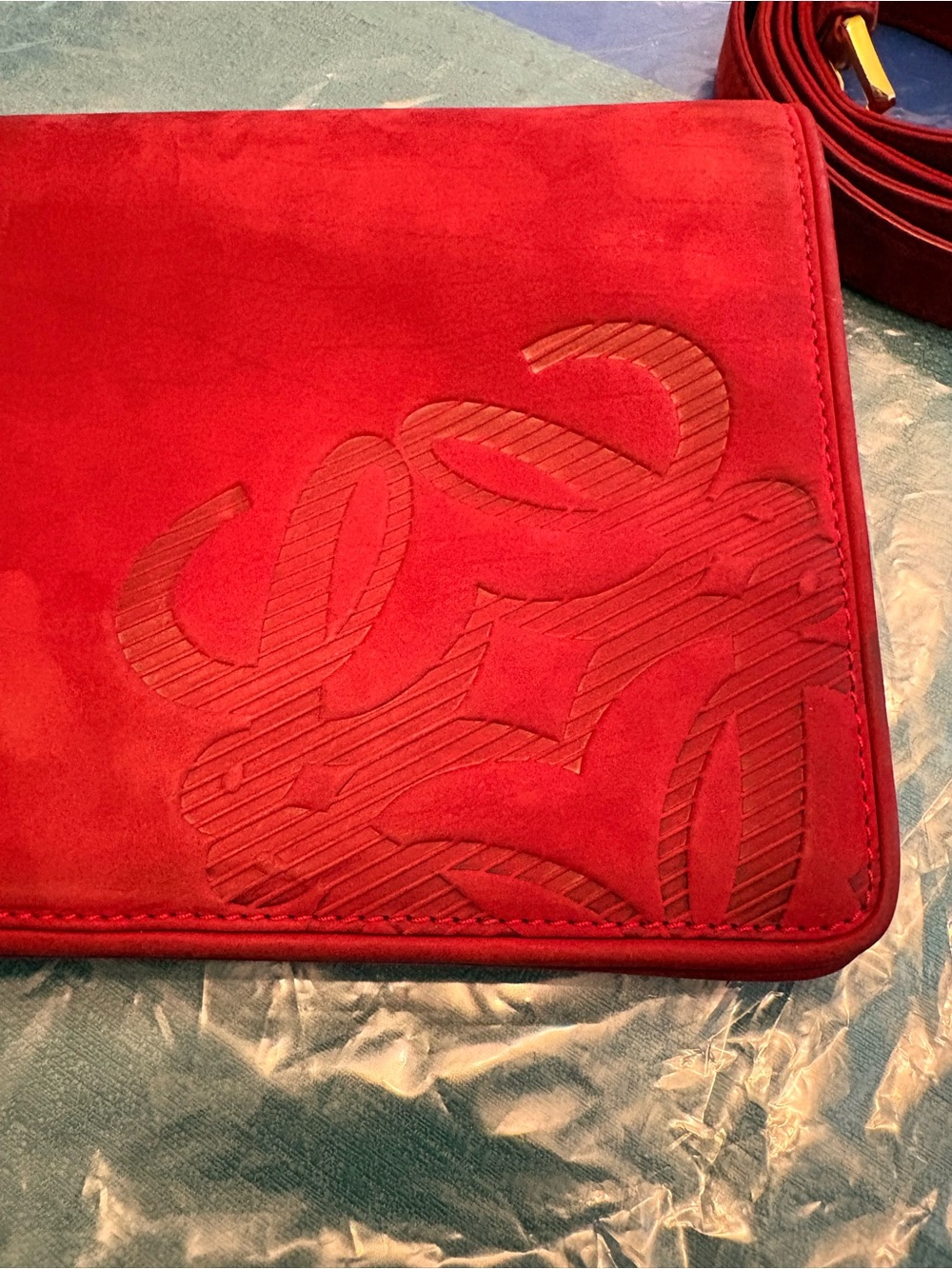 Loewe auth. Red Suede Crossbody/clutch Bag